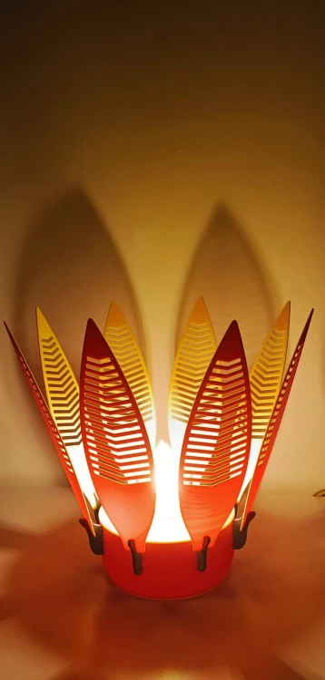 Lampa Stołowa Neonowy Kwiat TAK ten od druku 3d (2).jpg